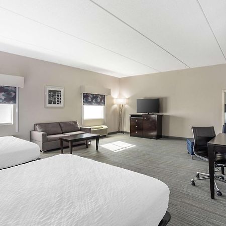 Best Western Plus Wilkes Barre-Scranton Airport Hotel Pittston Exterior photo
