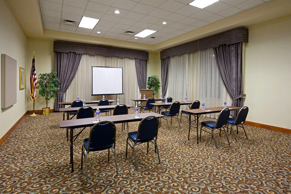 Best Western Plus Wilkes Barre-Scranton Airport Hotel Pittston Exterior photo