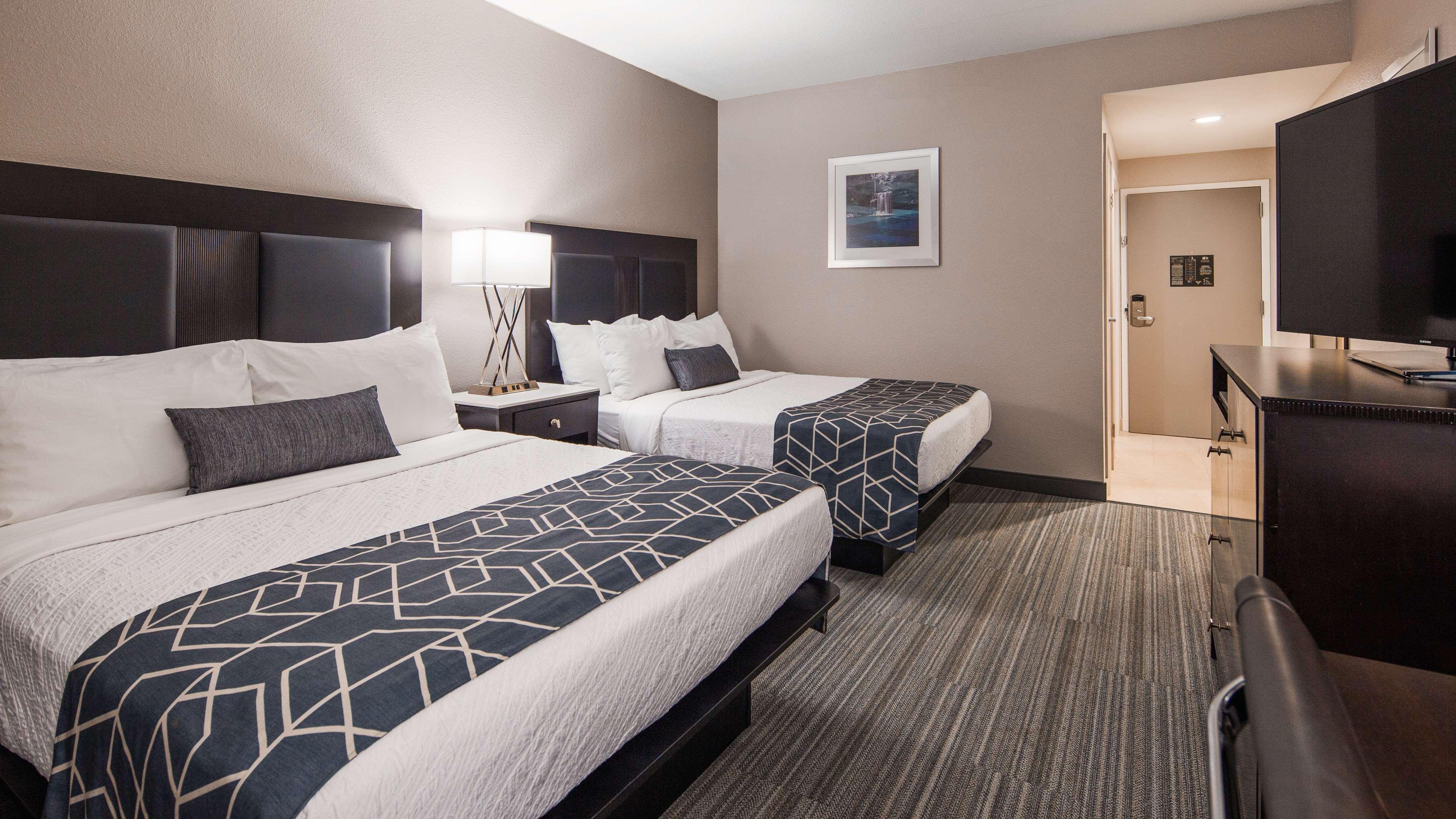 Best Western Plus Wilkes Barre-Scranton Airport Hotel Pittston Exterior photo