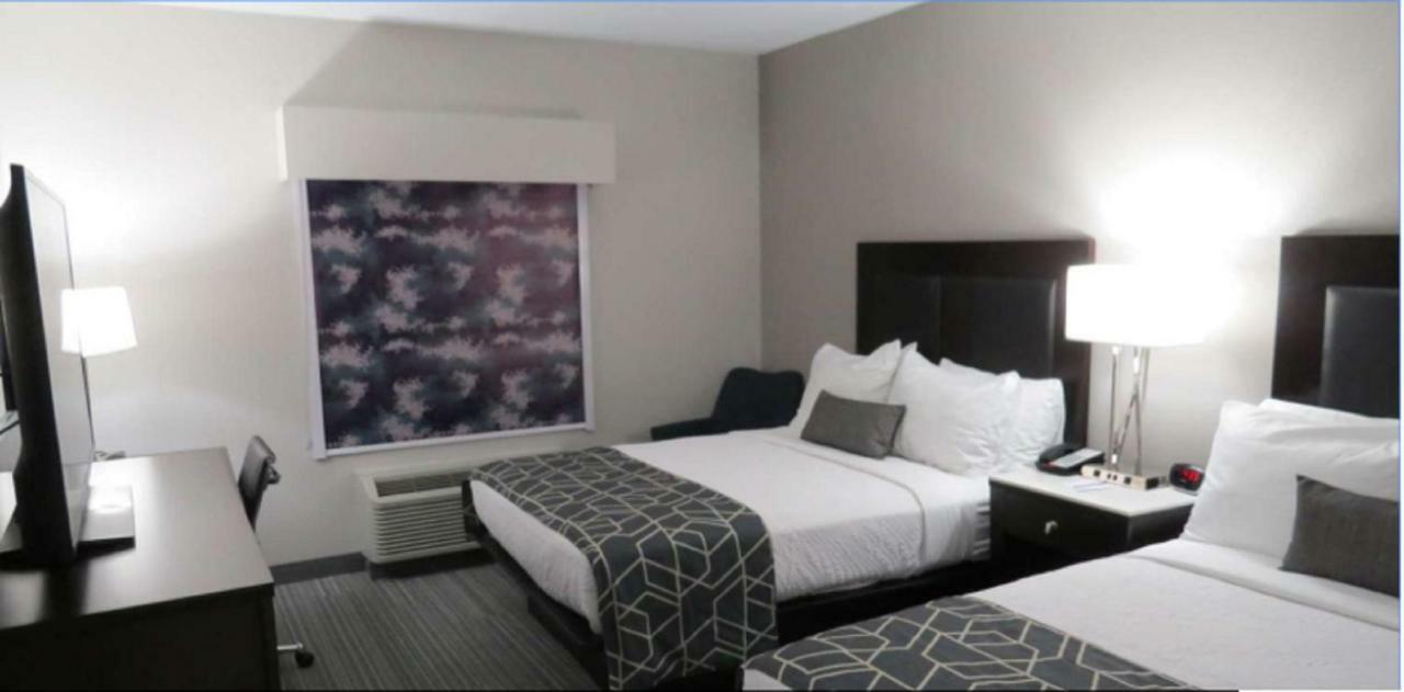Best Western Plus Wilkes Barre-Scranton Airport Hotel Pittston Exterior photo